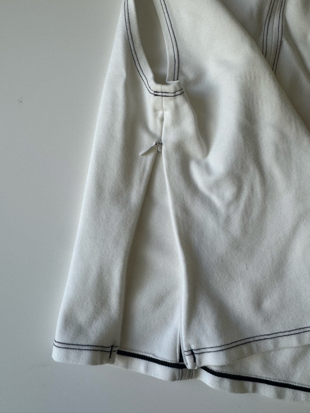 Reformation White Keyhole Tank with Contrast Stitching and Side zipper - Picture 4 of 5